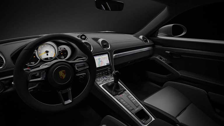 Porsche-GT4RS-Interrior-